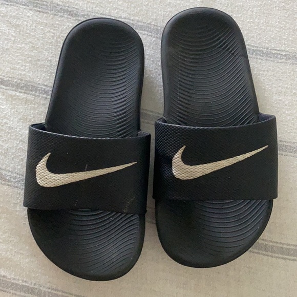 Nike slides. Size 12C - Picture 2 of 6
